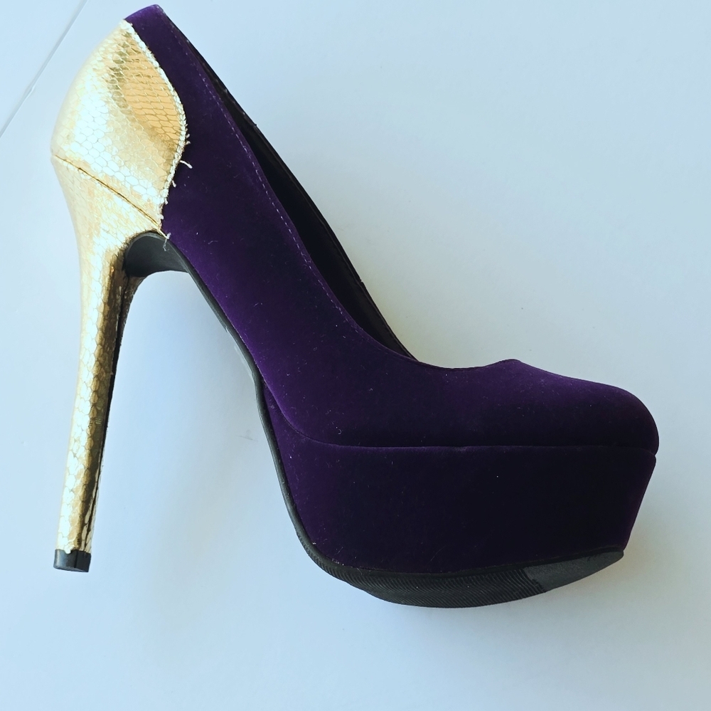 NEW! Qupid Purple Velvet Stelleto Heels - Picture 5 of 6